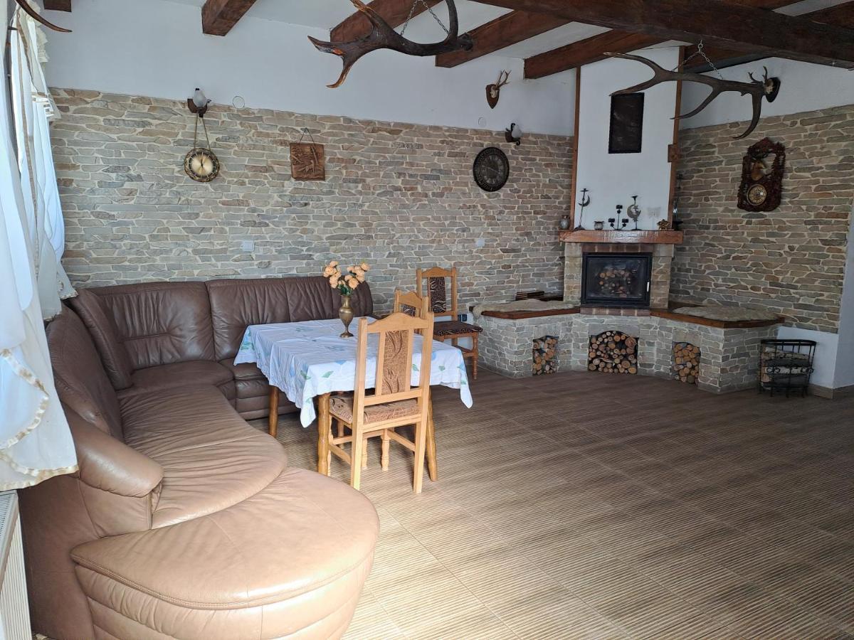 Hotel Casa Cristalul Muntilor Poiana Mărului Zewnętrze zdjęcie