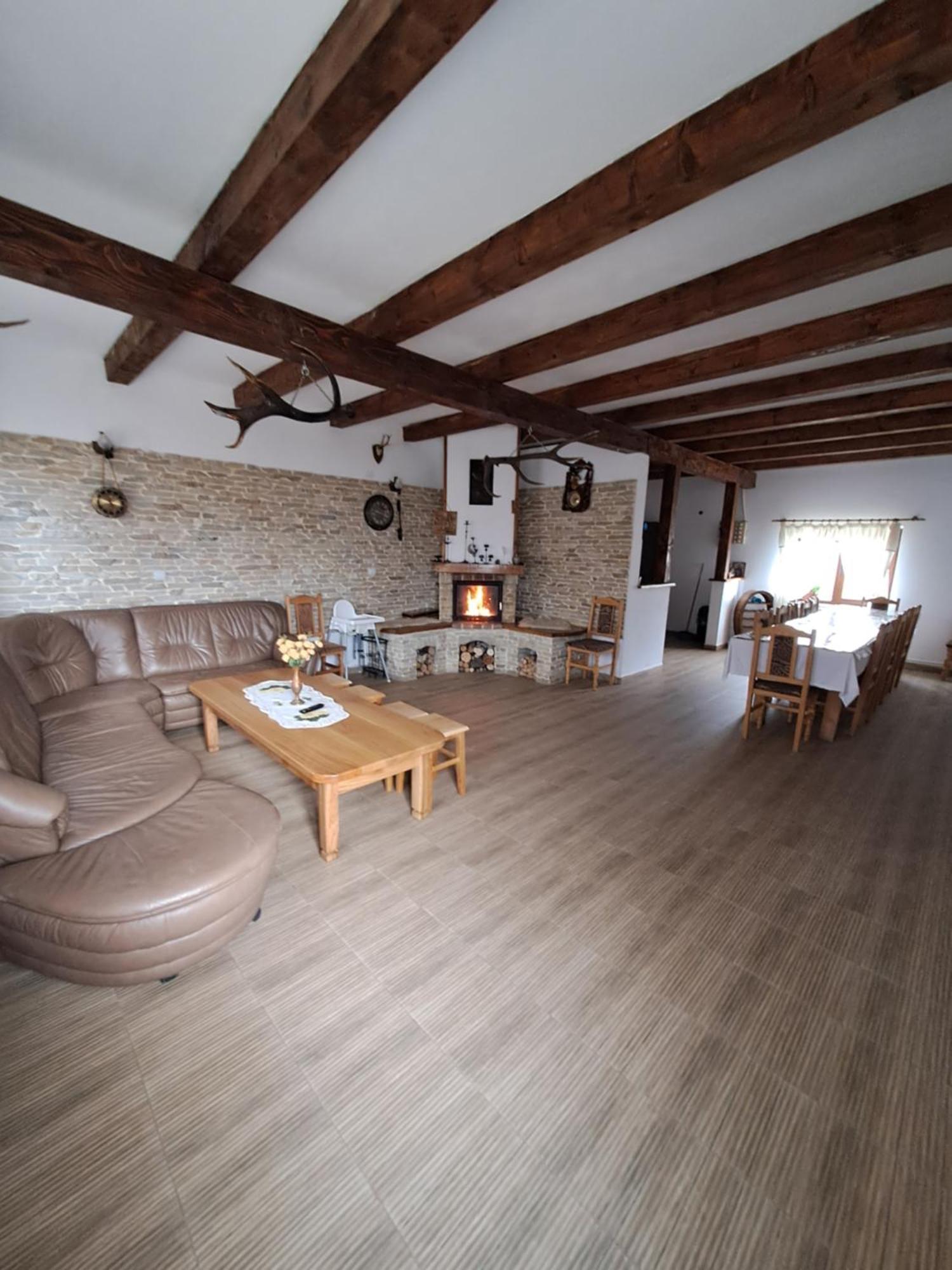 Hotel Casa Cristalul Muntilor Poiana Mărului Zewnętrze zdjęcie
